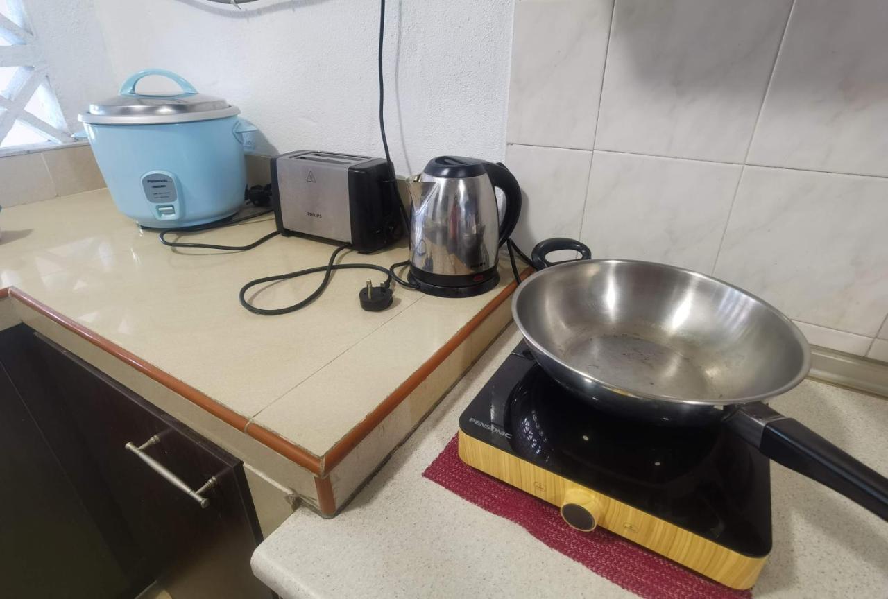 3 Rooms 10 Pax Vka Near Lrt Axiata Bkt-Jalil Imu Apu Kuala Lumpur Buitenkant foto